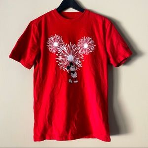 Disney x AE red short sleeves t-shirt unisex XS